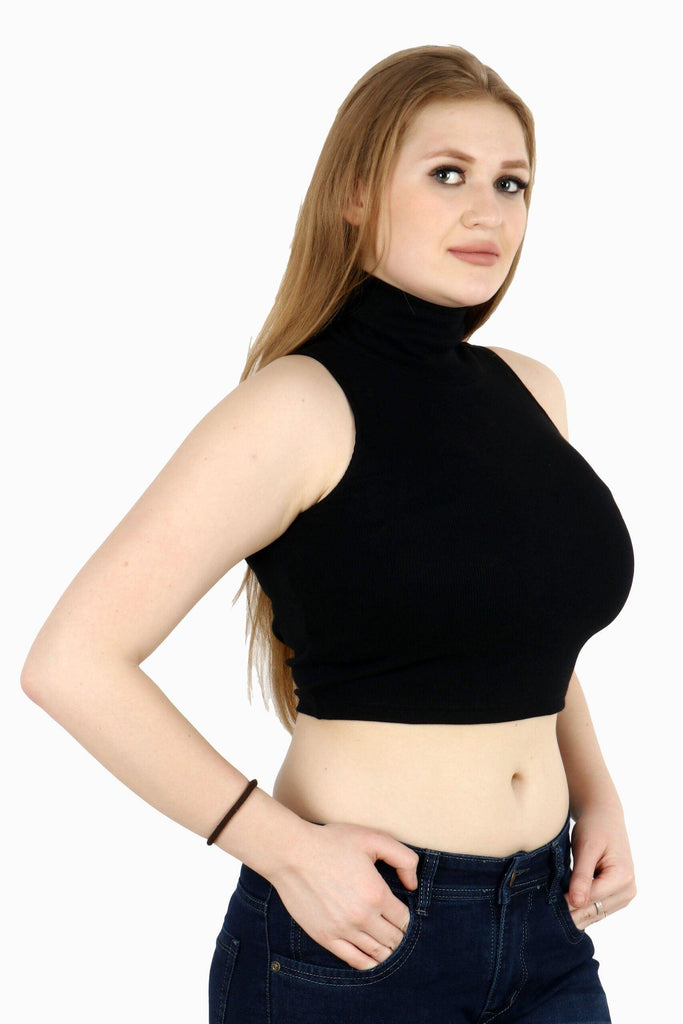 Model wearing Viscose Lycra Crop Top with Pattern type: Solid-6