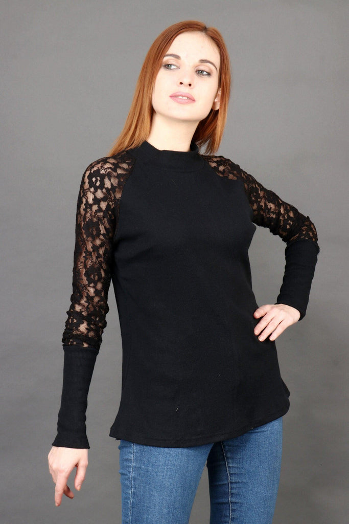 Model wearing Cotton Top with Pattern type: Solid-2