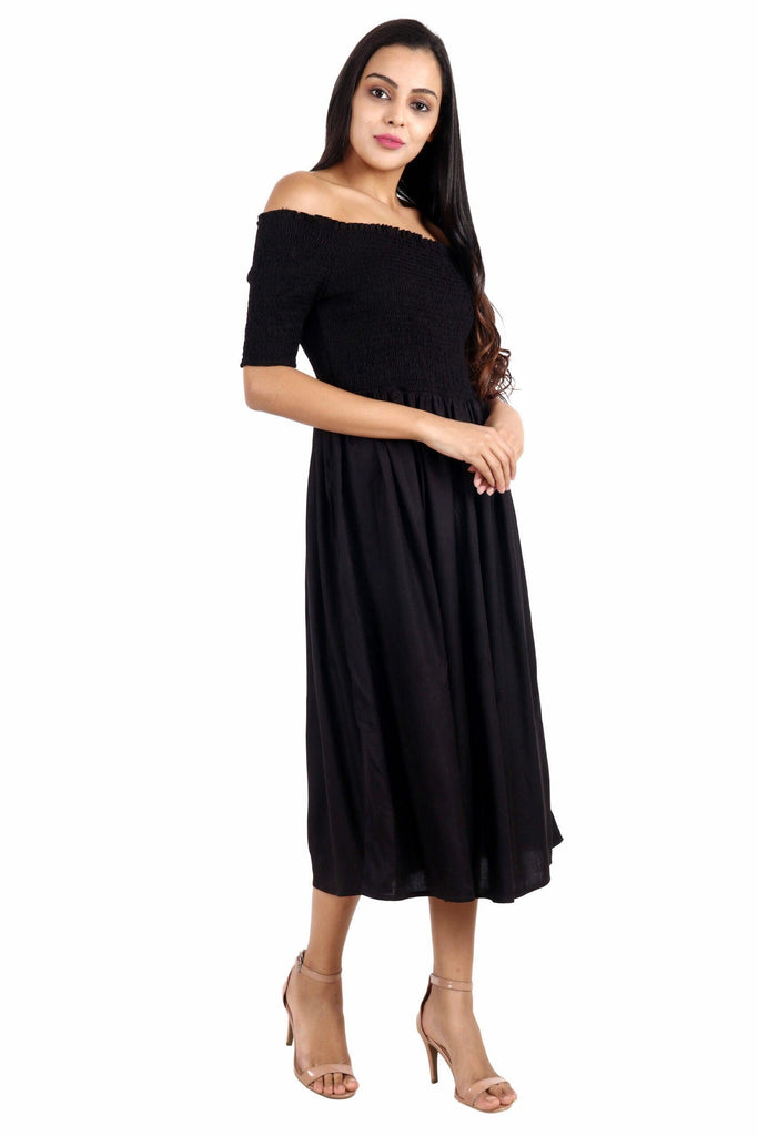Model wearing Rayon Midi Dress with Pattern type: Solid-4