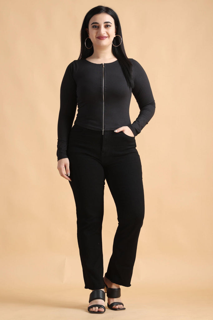 Model wearing Cotton Lycra Top with Pattern type: Solid-1