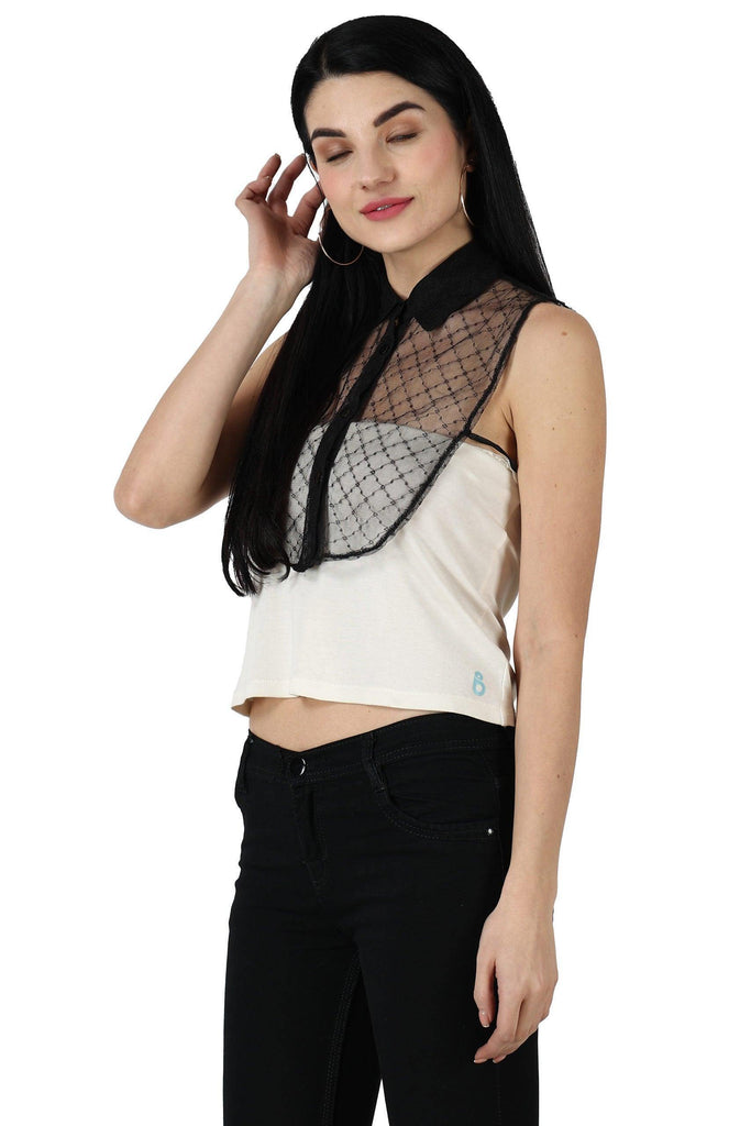 Model wearing Chiffon Net Detachable Collar with Pattern type: Self-5