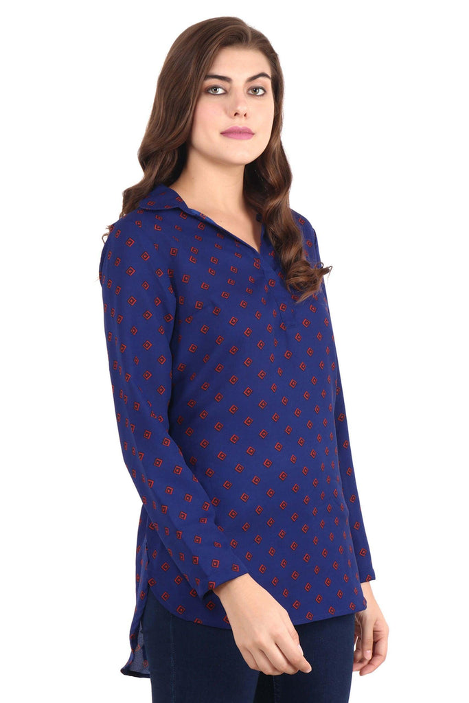 Model wearing Rayon Tunic with Pattern type: Graphic-5