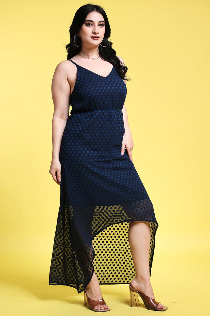 Model wearing Polyster Georgette Midi Dress with Pattern type: Solid-2