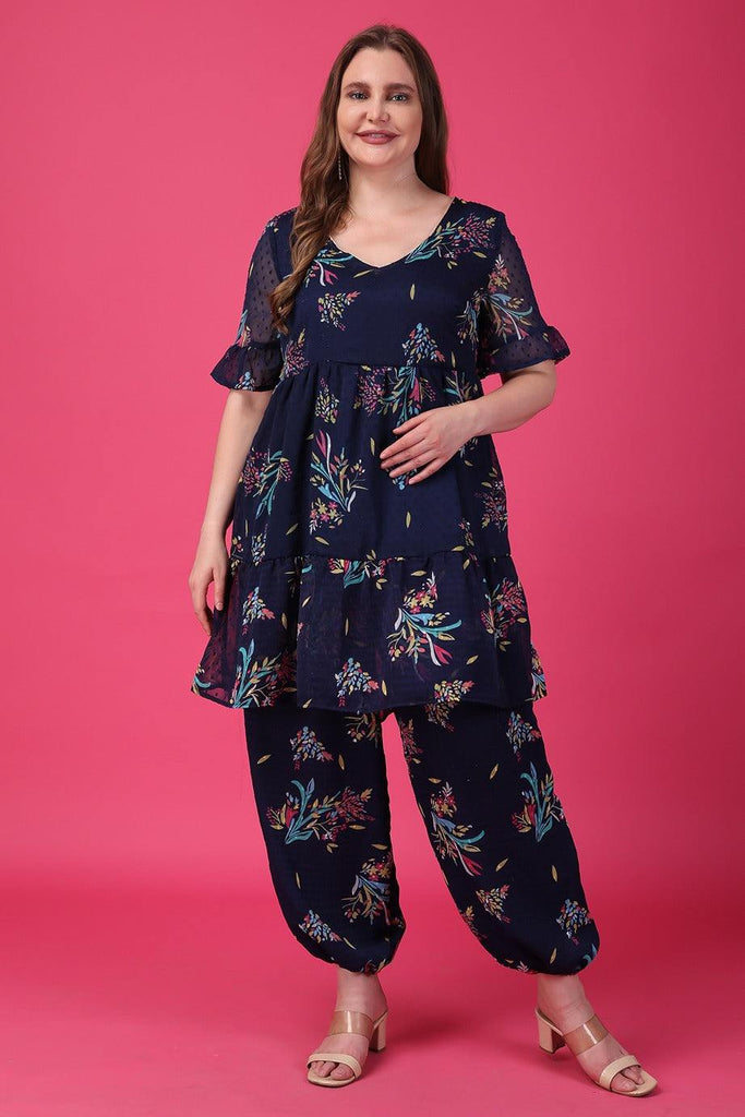 Model wearing Polyster Chiffon Co-ord Set with Pattern type: Floral-2