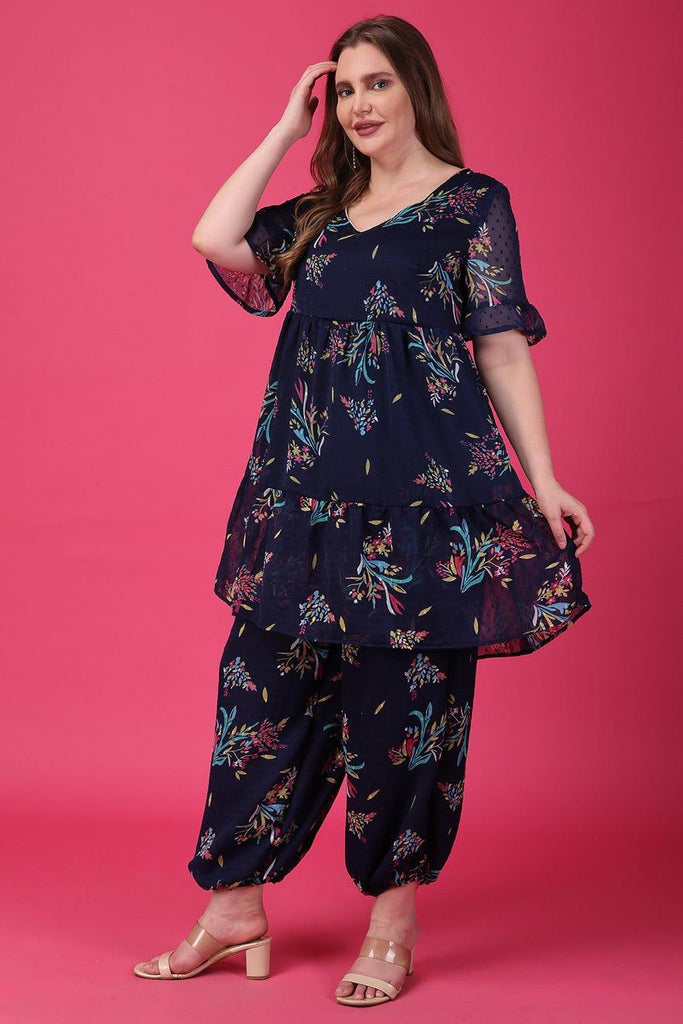Model wearing Polyster Chiffon Co-ord Set with Pattern type: Floral-3
