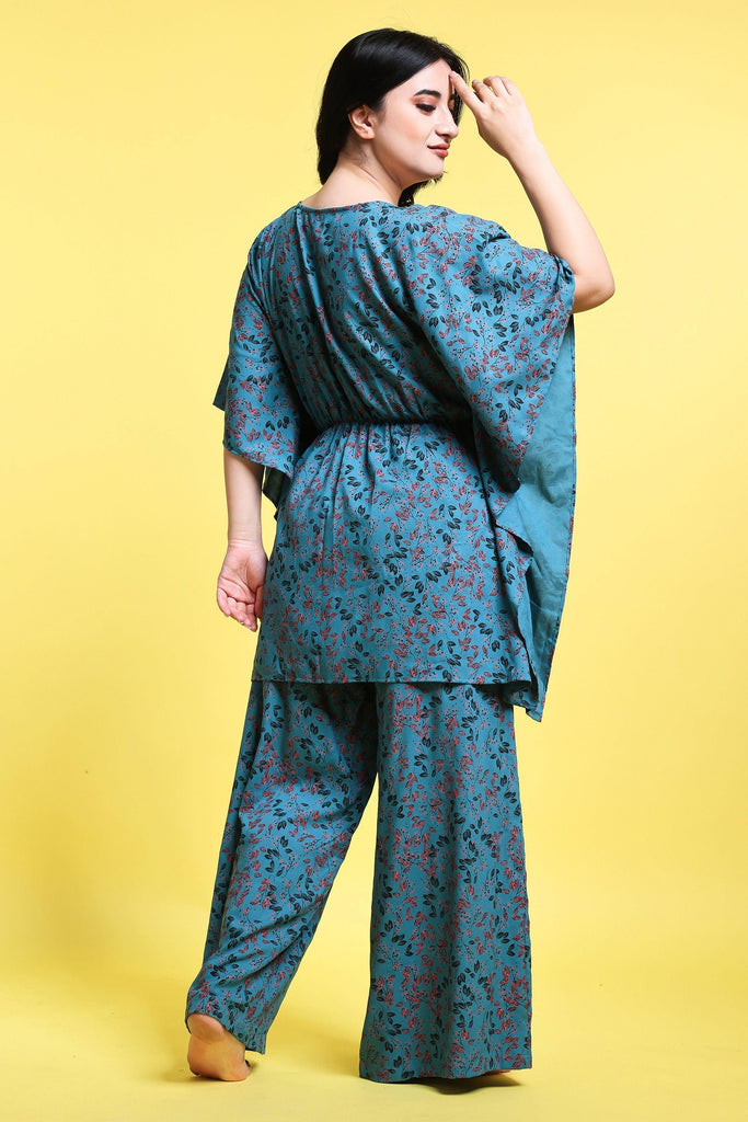 Model wearing Rayon Co-ord Set with Pattern type: Floral-6