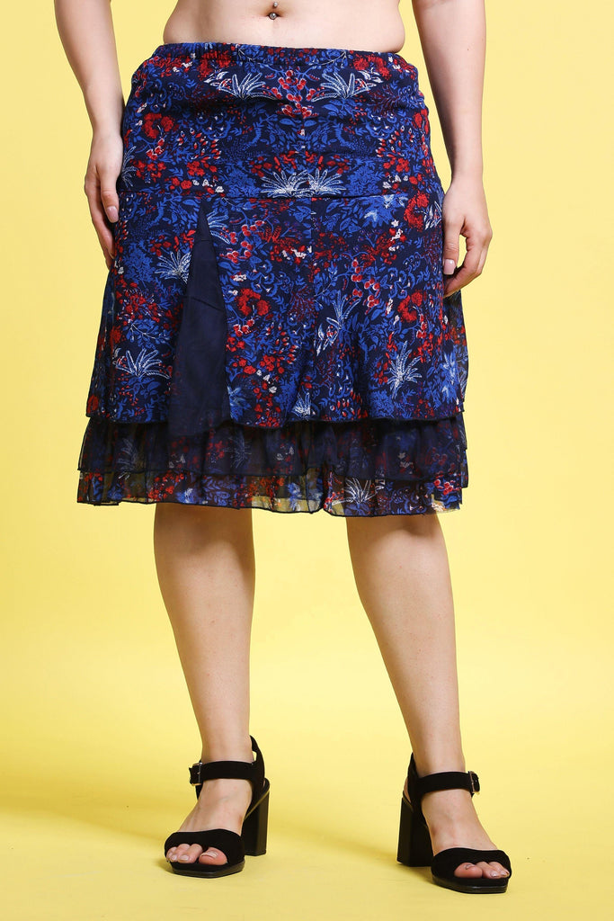 Model wearing Polyster Georgette Midi Skirt with Pattern type: Floral-3