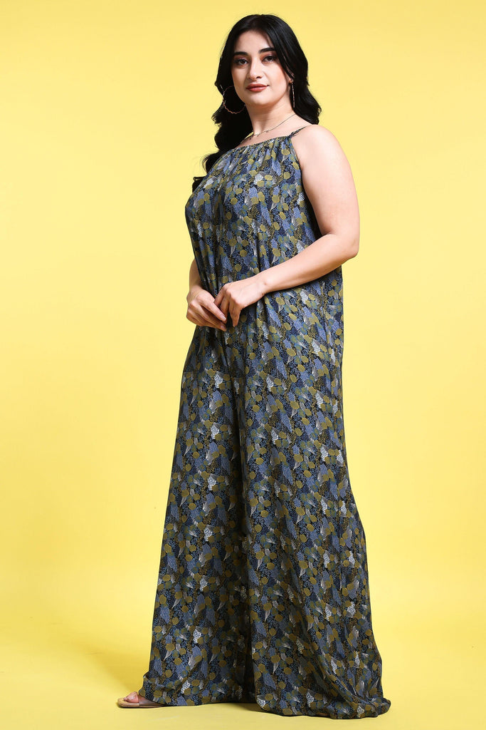 Model wearing Poly Crepe Jumpsuit with Pattern type: Small Print-3