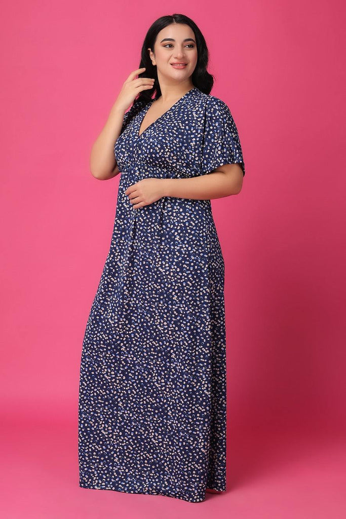 Model wearing Poly Lycra Long Night Dress with Pattern type: Polka Dots-3