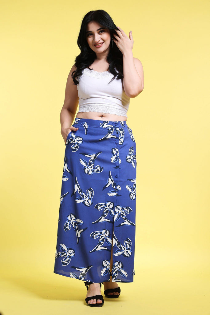 Model wearing Rayon Maxi Skirt with Pattern type: Sparrow-5