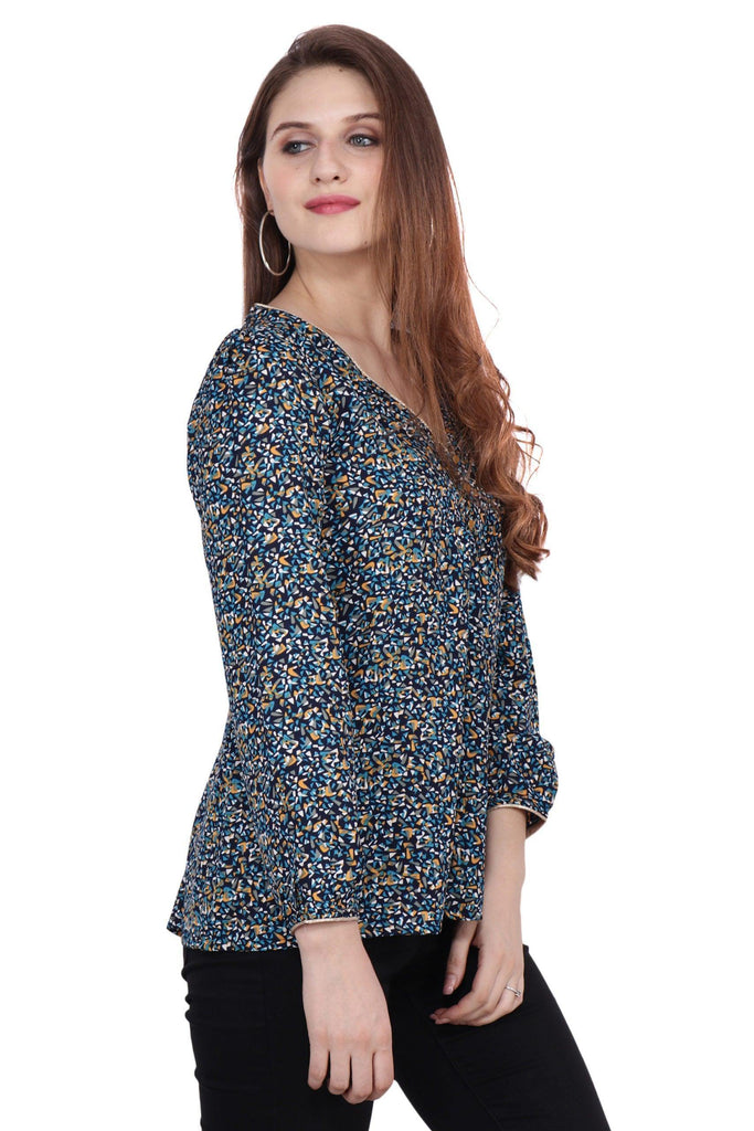 Model wearing Poly Crepe Top with Pattern type: Chips-1