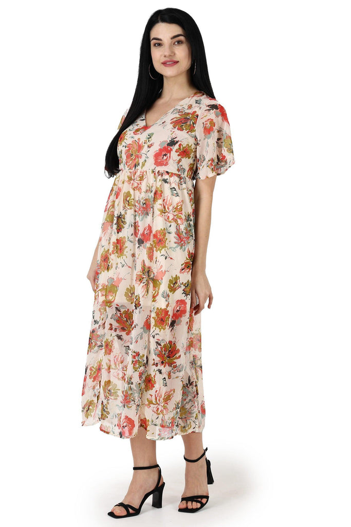 Model wearing Polyster Chiffon Maxi Dress with Pattern type: Floral-4