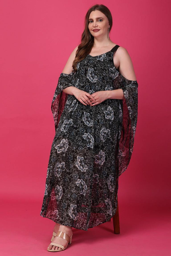 Model wearing Polyster Georgette Kaftan with Pattern type: Floral-7