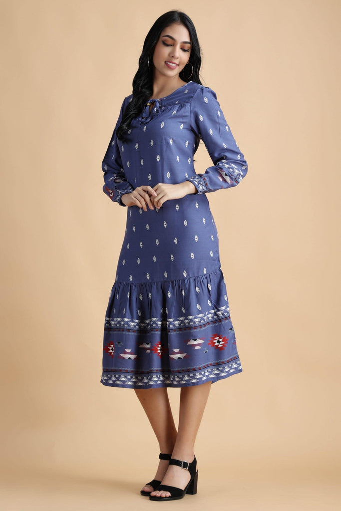 Model wearing Rayon Midi Dress with Pattern type: Ethnic-8