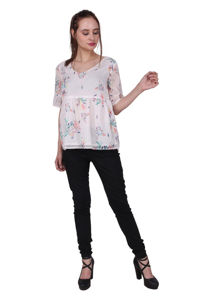 Model wearing Polyster Chiffon Top with Pattern type: Floral-19