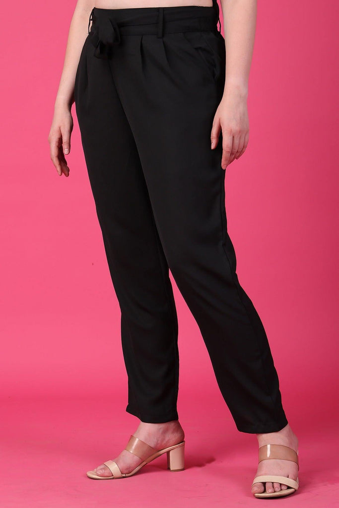 Model wearing Polyester Pant with Pattern type: Solid-11