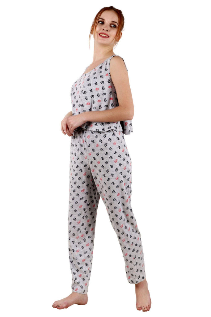 Model wearing Cotton Night Suit Set with Pattern type: Hearts-5