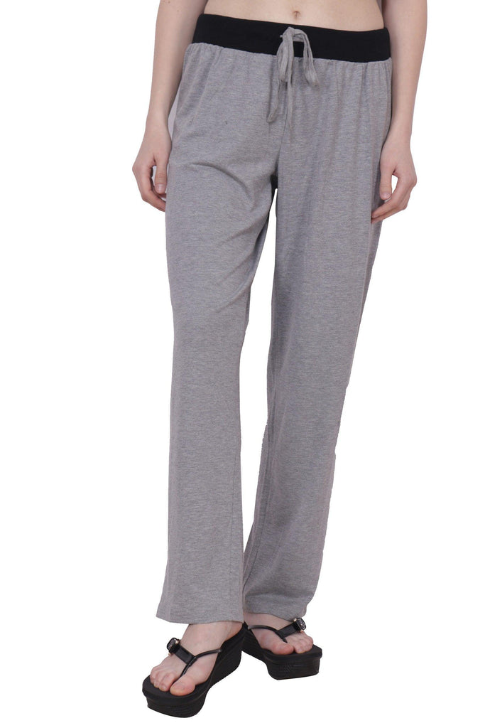 Model wearing Cotton Elastane Pyjamas with Pattern type: Solid-5