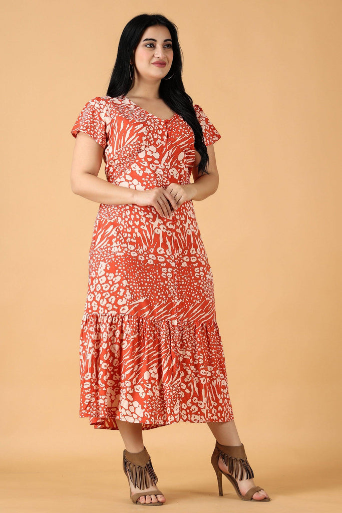 Model wearing Viscose Maxi Dress with Pattern type: Abstract-3
