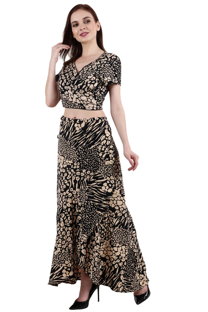 Model wearing Rayon Maxi Skirt with Pattern type: Leopard-3