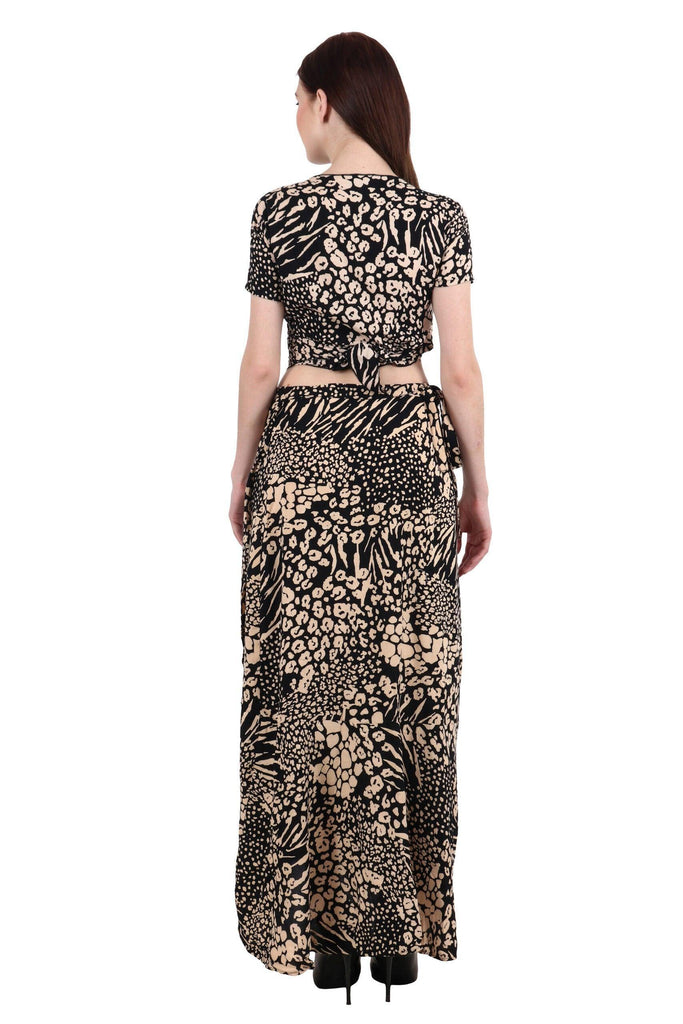 Model wearing Rayon Maxi Skirt with Pattern type: Leopard-4
