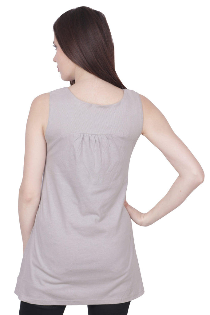 Model wearing Cotton Top with Pattern type: Solid-6
