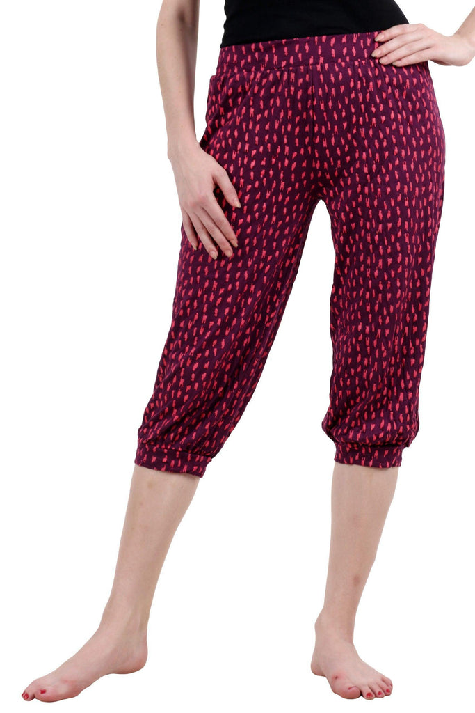 Model wearing Viscose Lycra Pyjamas with Pattern type: Graphic-3
