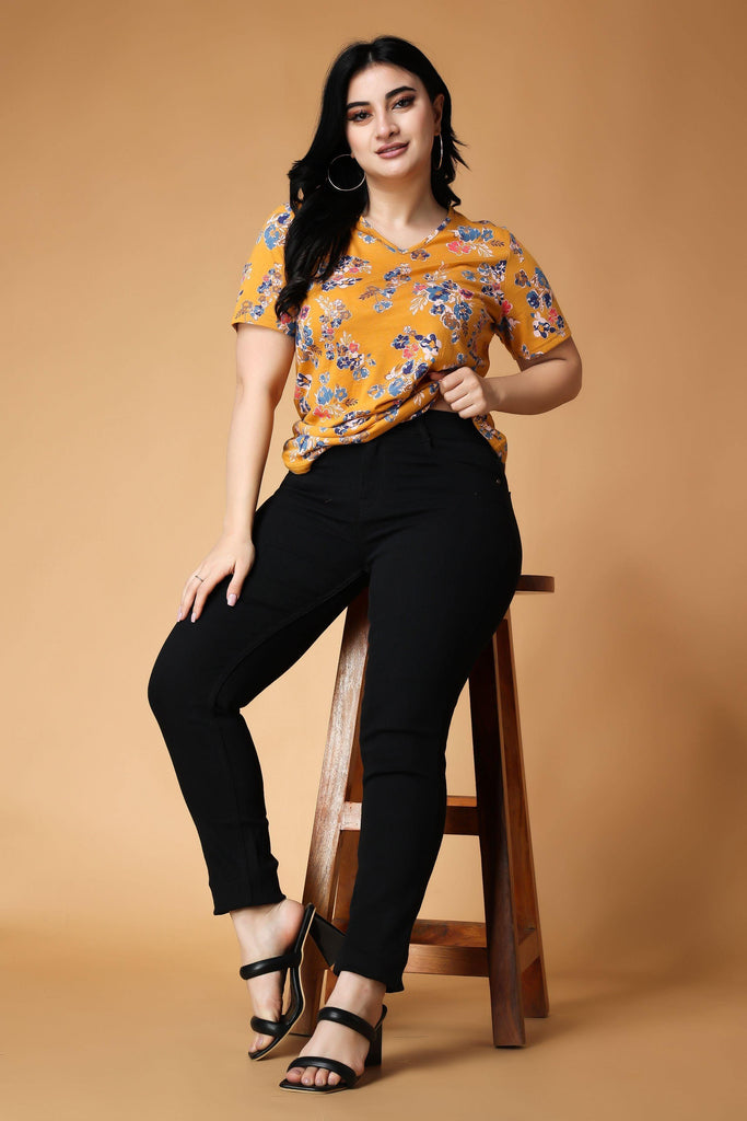 Model wearing Cotton Lycra Long Top with Pattern type: Floral-14