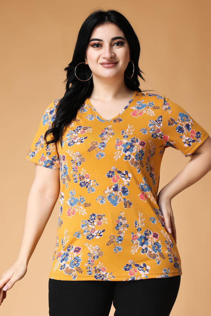 Model wearing Cotton Lycra Long Top with Pattern type: Floral-9