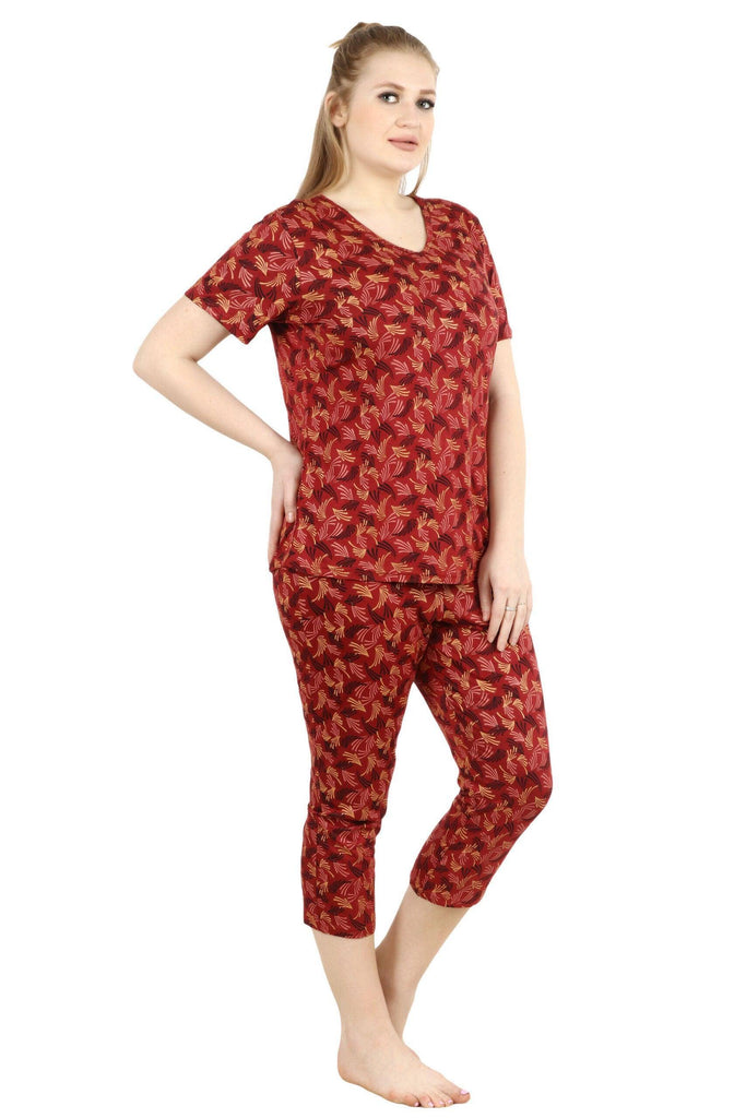 Model wearing Cotton Night Suit Set with Pattern type: Grass-2
