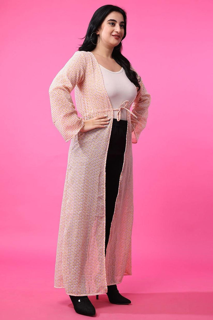 Model wearing Polyster Georgette Shrug with Pattern type: Polka Dots-4