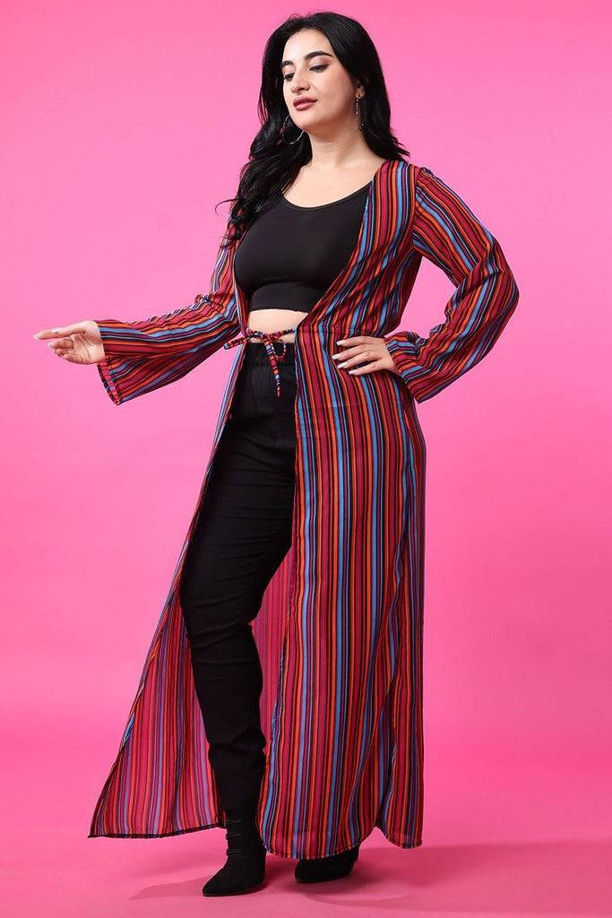 Model wearing Polyster Georgette Shrug with Pattern type: Striped-3