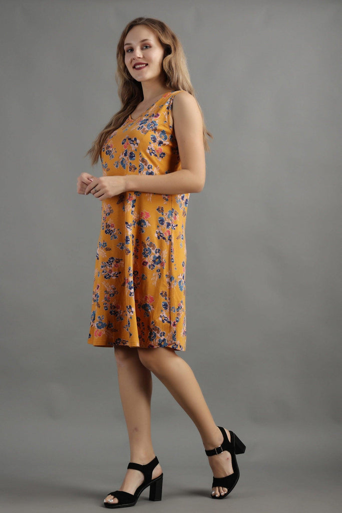 Model wearing Polyester Elastane Mini Dress with Pattern type: Floral-3
