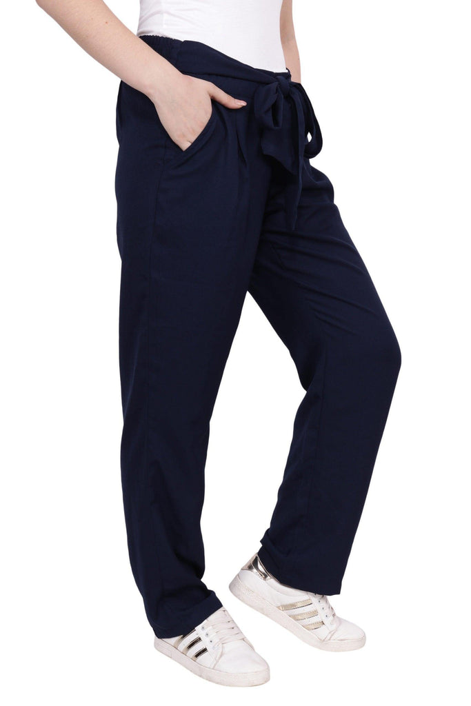 Model wearing Poly Crepe Pant with Pattern type: Solid-1