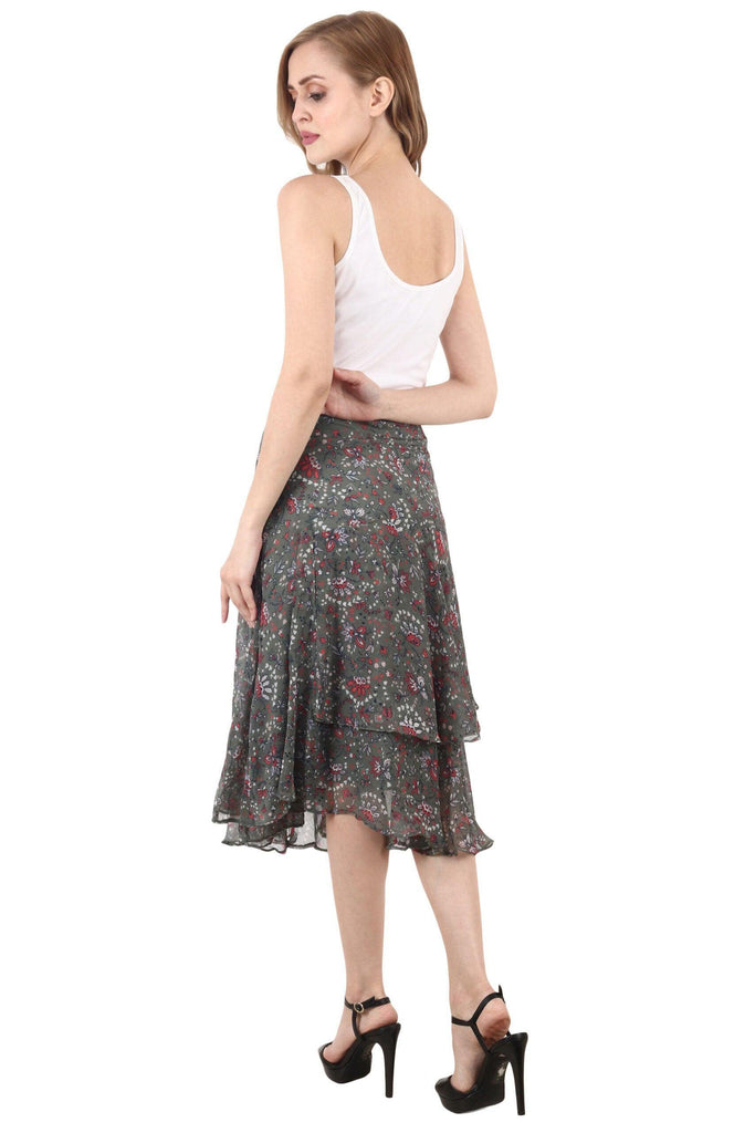Model wearing Polyster Chiffon Midi Skirt with Pattern type: Floral-7