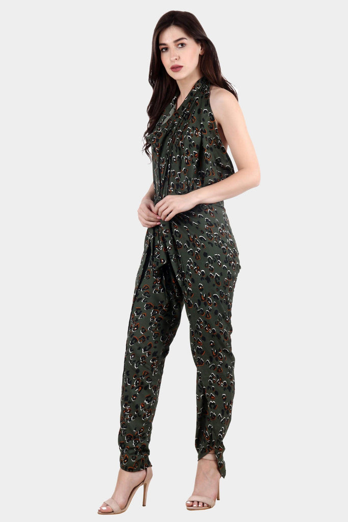 Model wearing Polyester Jumpsuit with Pattern type: Leopard-4