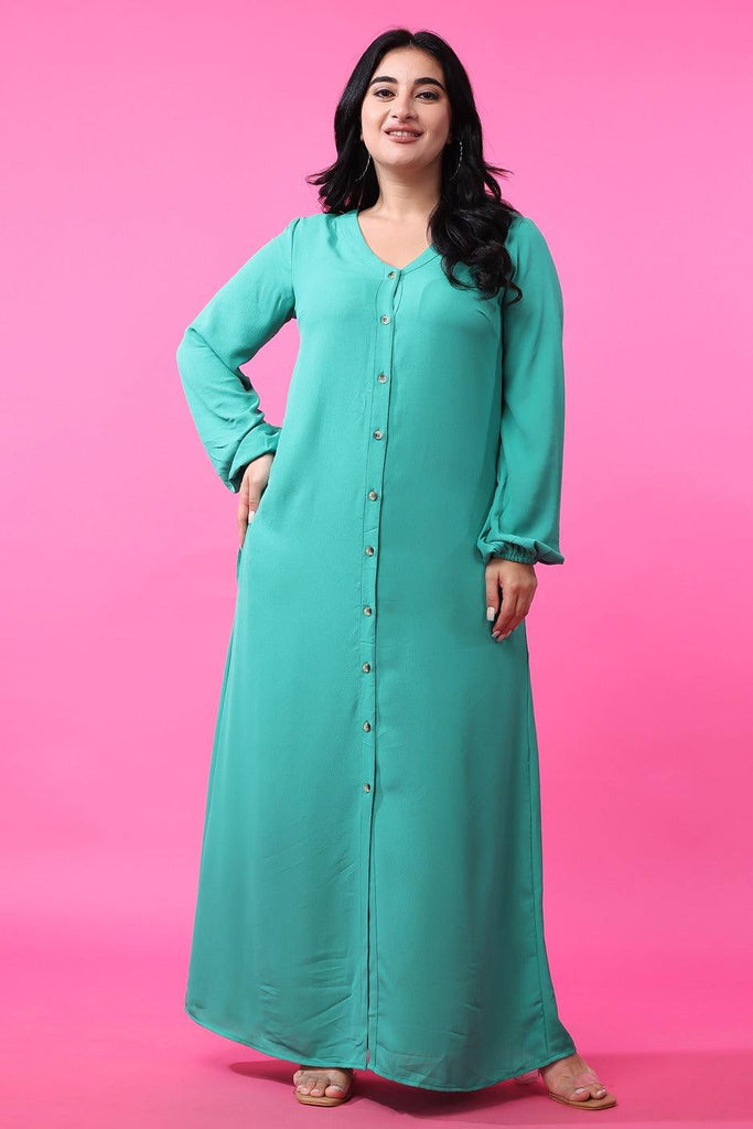 Model wearing Bubble Moss Maxi Dress with Pattern type: Solid-3