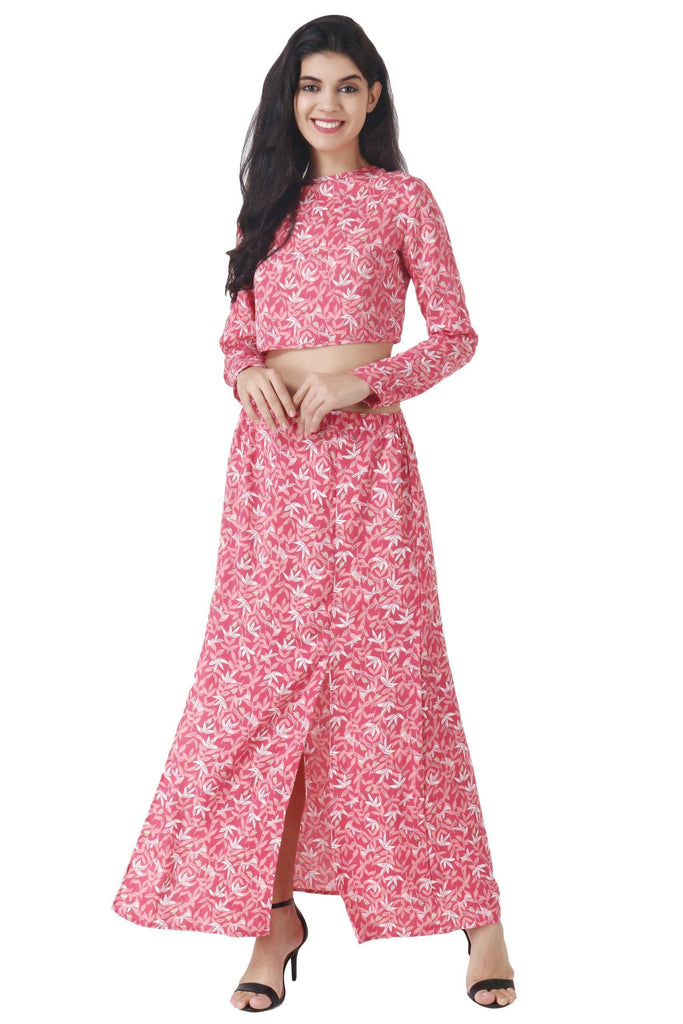 Model wearing Poly Crepe Co-ord Set with Pattern type: Floral-6