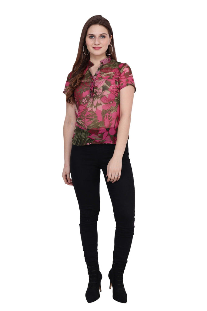Model wearing Polyster Georgette Top with Pattern type: Floral-2