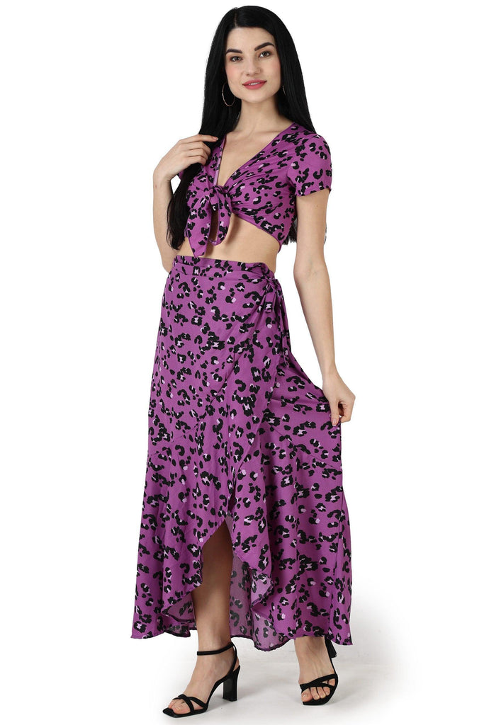 Model wearing Polyester Co-ord Set with Pattern type: Animal-1