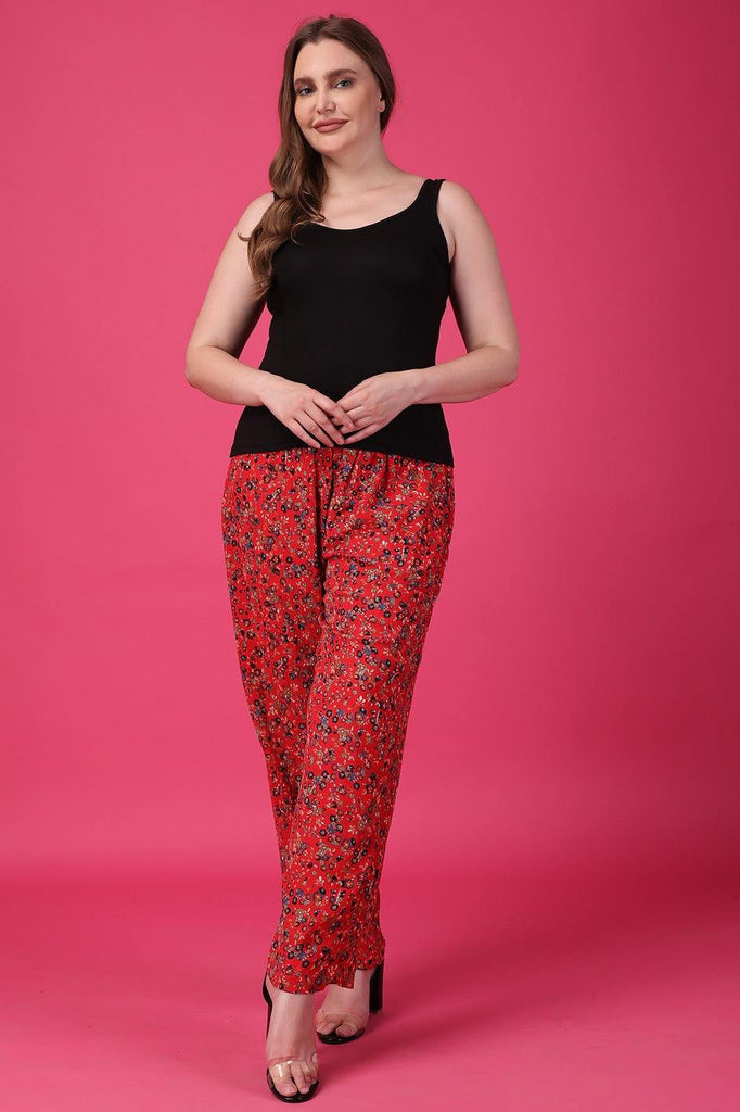Model wearing Viscose Crepe Pant with Pattern type: Floral-2