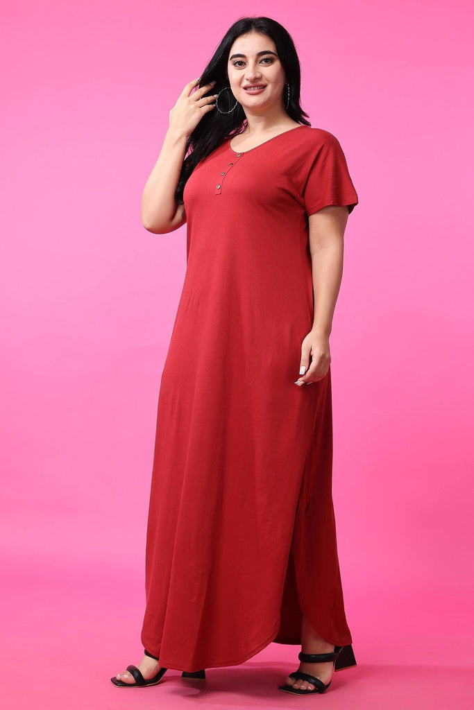 Model wearing Cotton Lycra Long Night Dress with Pattern type: Solid-5