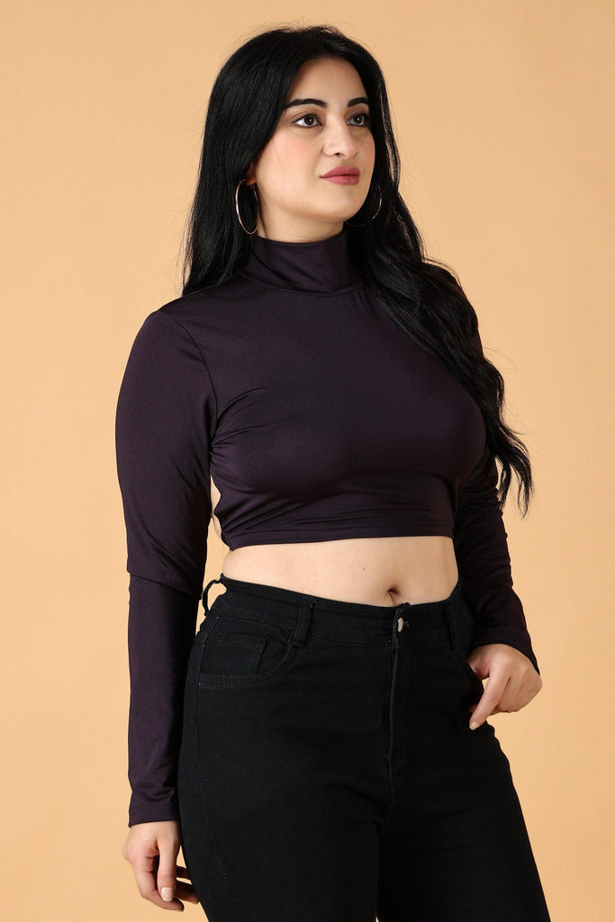 Model wearing Viscose Lycra Crop Top with Pattern type: Solid-15