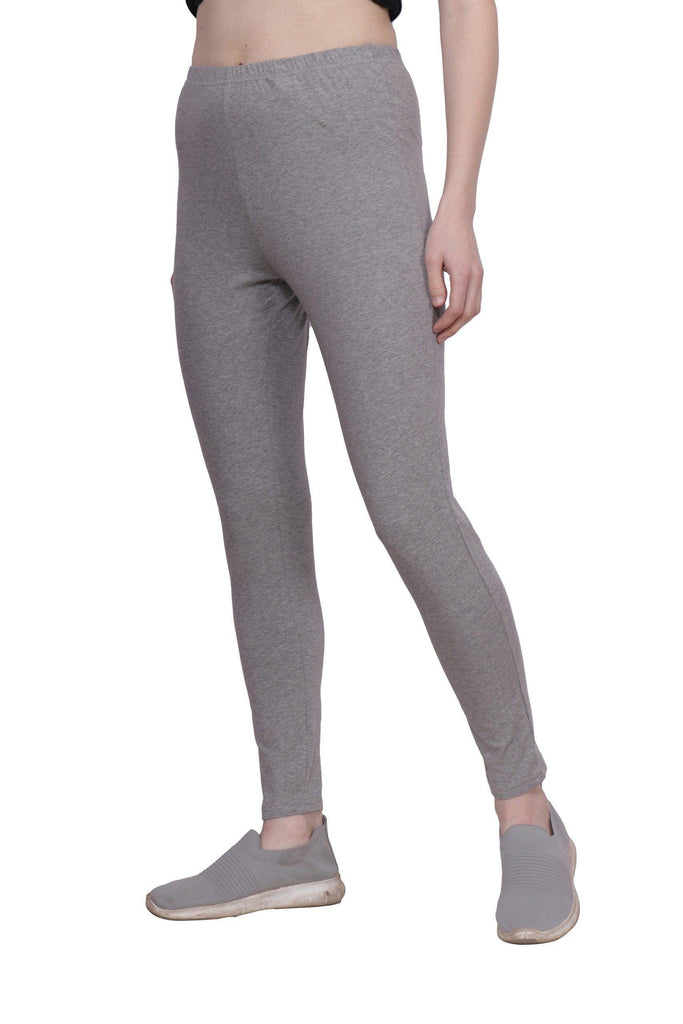 Model wearing Viscose Cotton Leggings with Pattern type: Solid-1