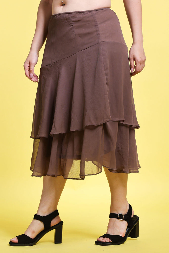 Model wearing Polyster Chiffon Midi Skirt with Pattern type: Solid-3