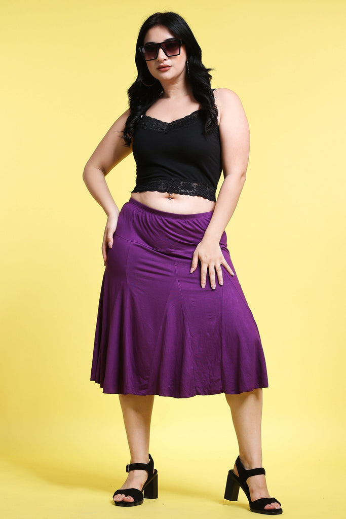 Model wearing Viscose Lycra Midi Skirt with Pattern type: Solid-13