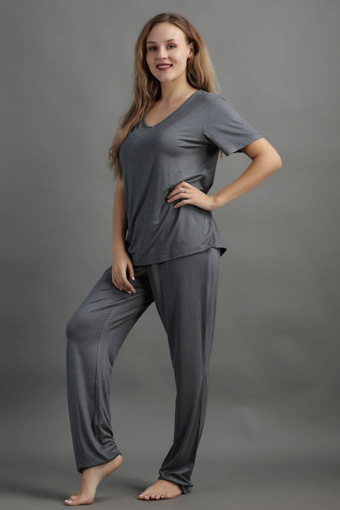 Model wearing Viscose Night Suit Set with Pattern type: Solid-4