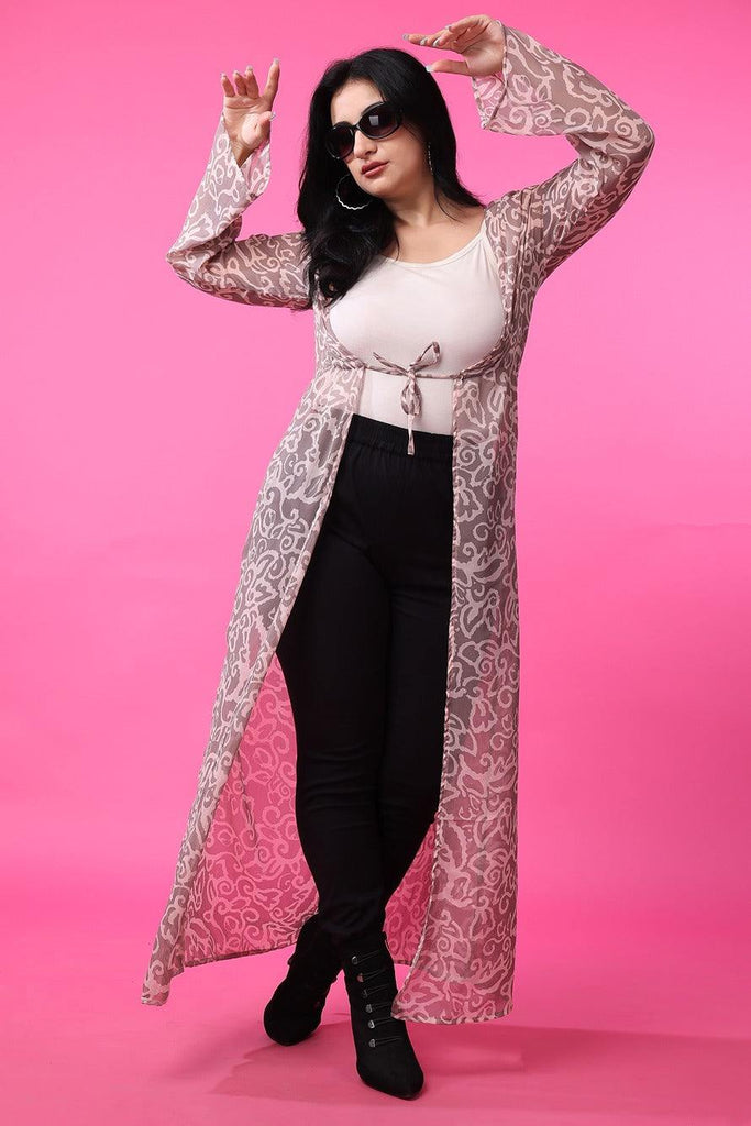 Model wearing Polyster Georgette Shrug with Pattern type: Floral-7