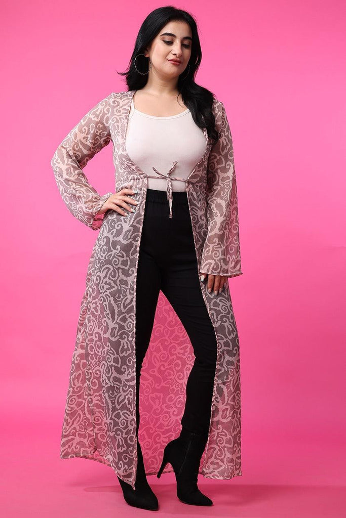 Model wearing Polyster Georgette Shrug with Pattern type: Floral-4