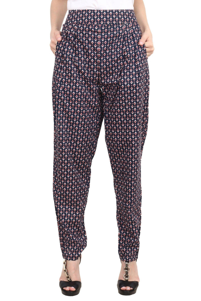 Model wearing Viscose Trousers with Pattern type: Triangular-4